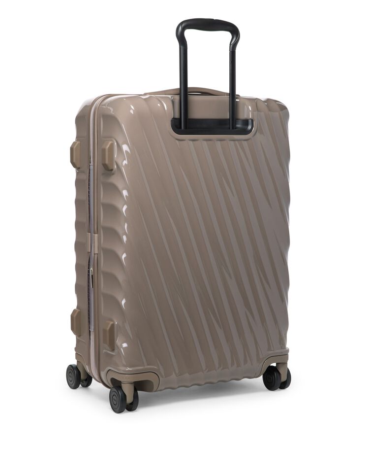 19 DEGREE Short Trip Expandable 4 Wheeled Packing Case  hi-res | TUMI