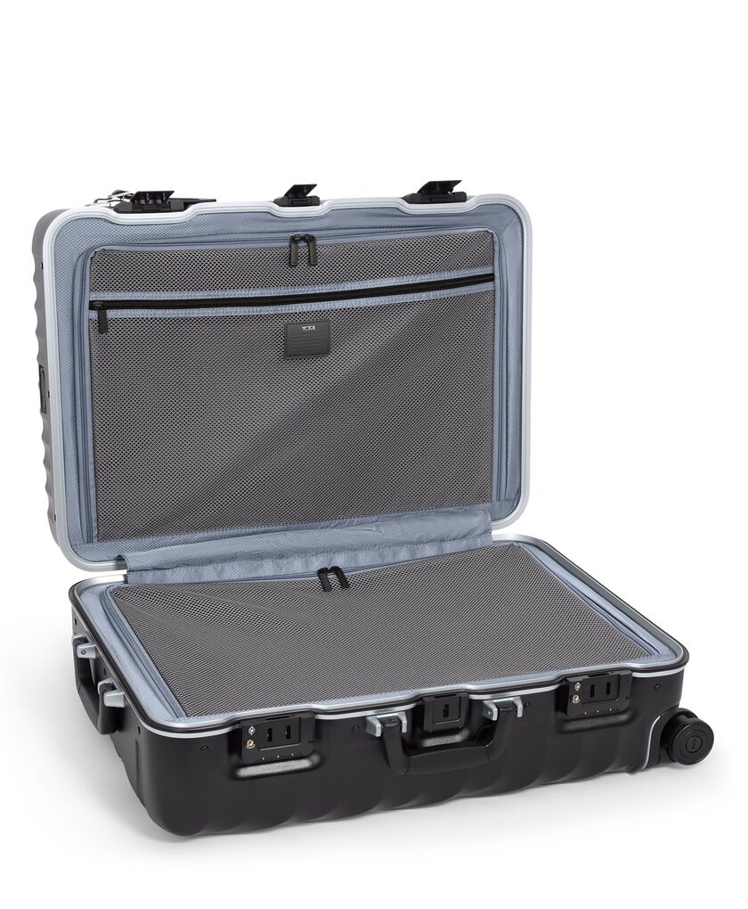 19 DEGREE FRAME Short Trip 4 Wheeled Packing Case  hi-res | TUMI
