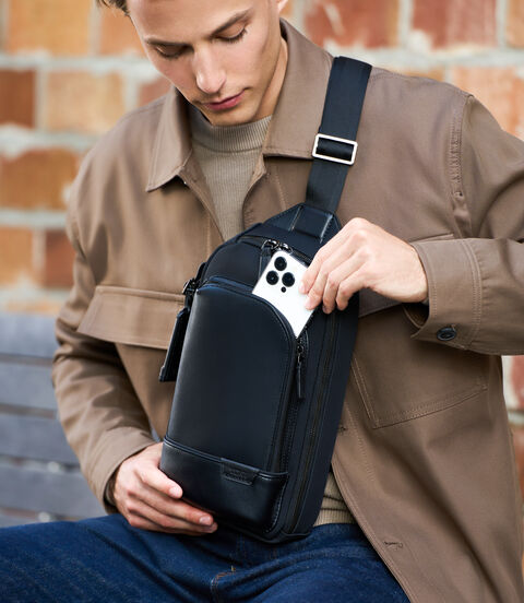 HARRISON Gregory Sling  lifestyle | TUMI