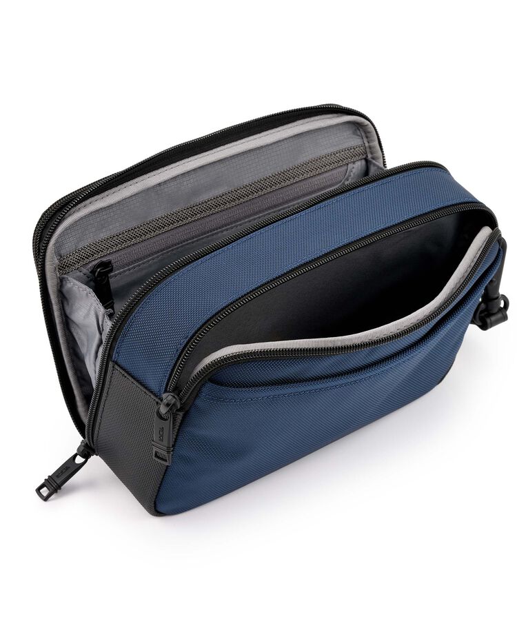 ALPHA Clutch  hi-res | TUMI