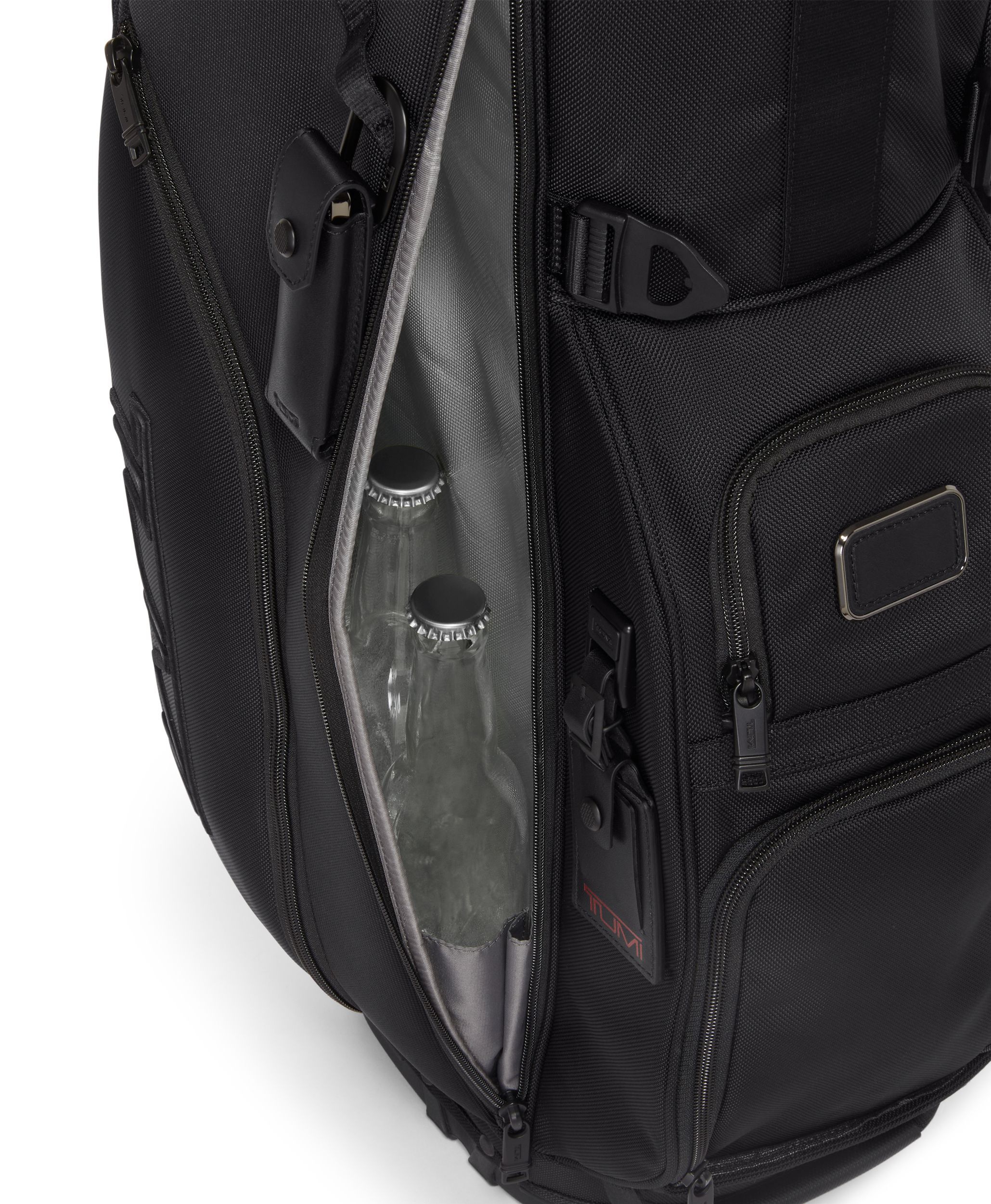 Golf Stand Bag in Black | Tumi Sport | TUMI Malaysia