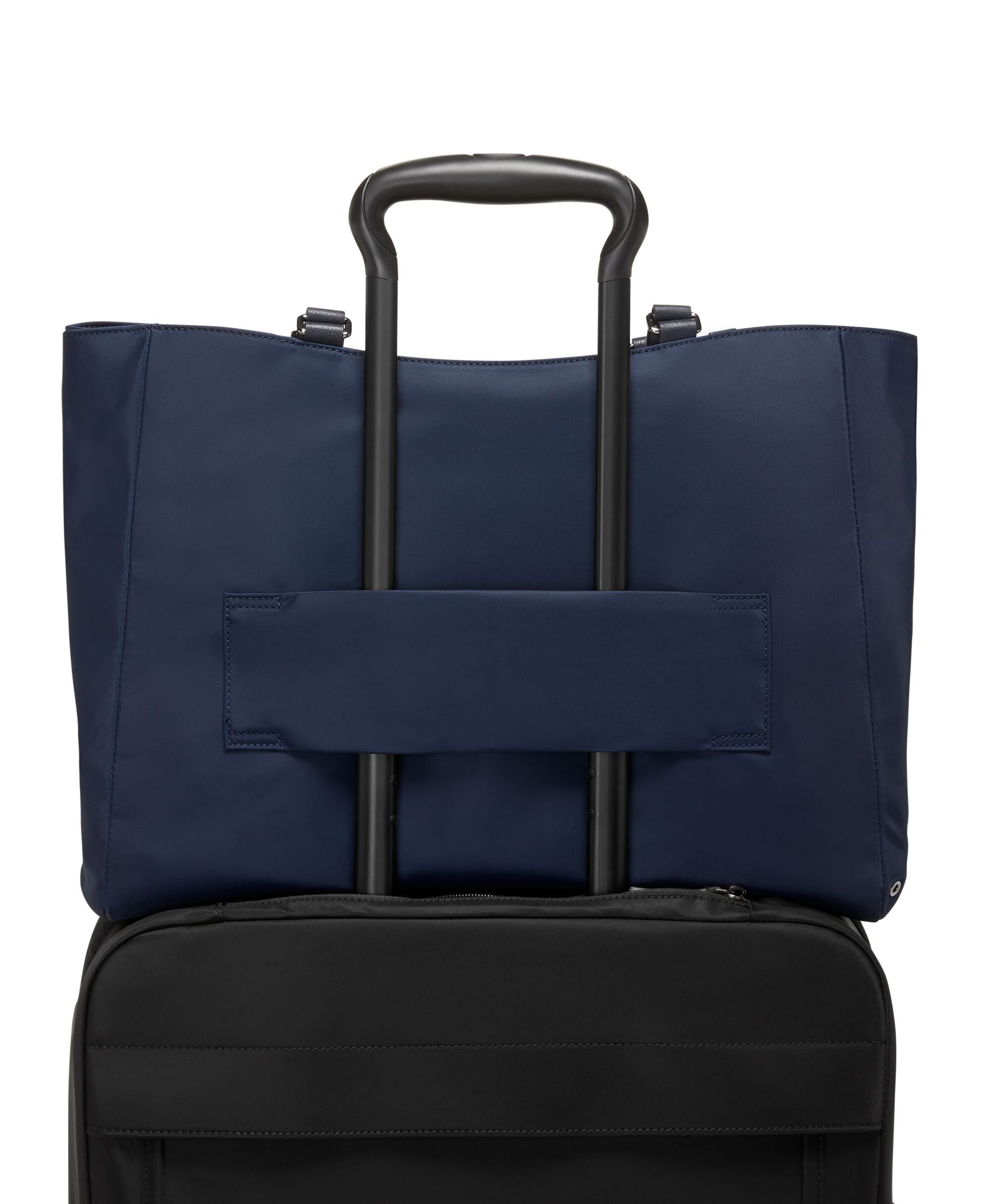 Tumi VOYAGEUR VALETTA LARGE TOTE | TUMI Malaysia