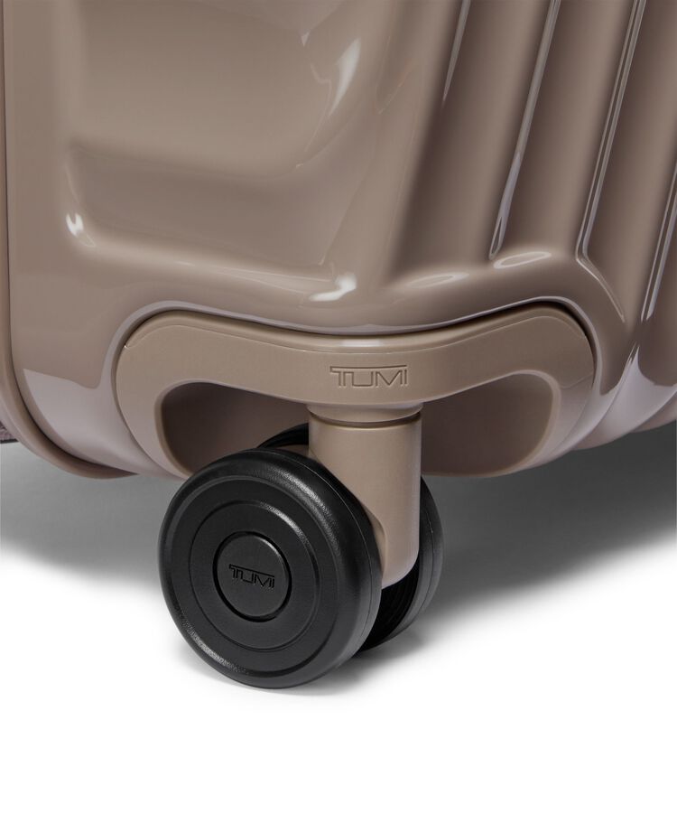 19 DEGREE Extended Trip Expandable 4 Wheeled Packing Case  hi-res | TUMI