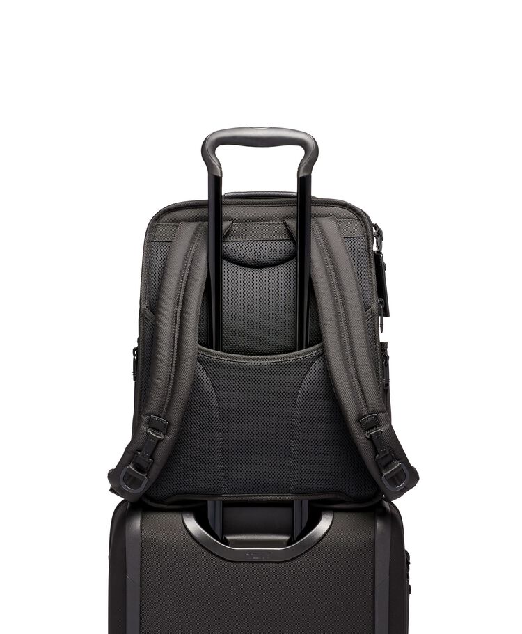 ALPHA Slim Solutions Brief Pack  hi-res | TUMI