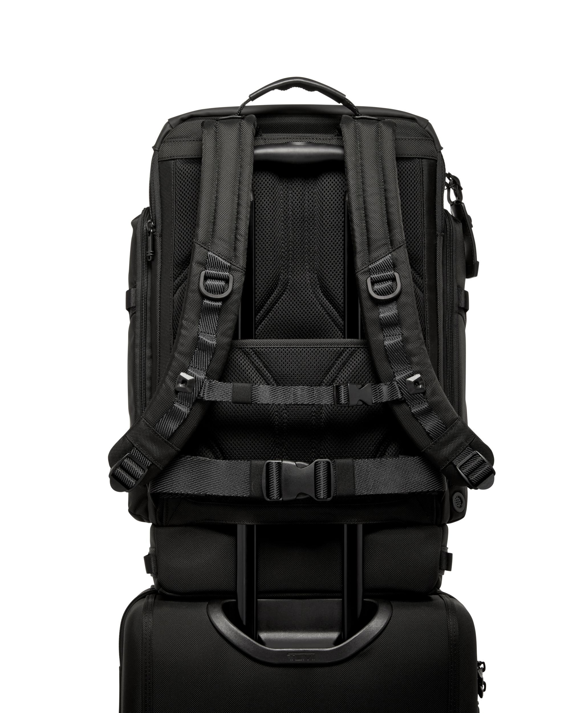 Tumi ALPHA BRAVO EXPEDITION FLAP BACKPACK TUMI Malaysia