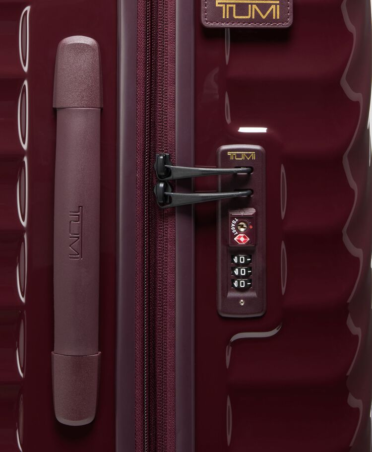 19 DEGREE Extended Trip Expandable 4 Wheeled Packing Case  hi-res | TUMI