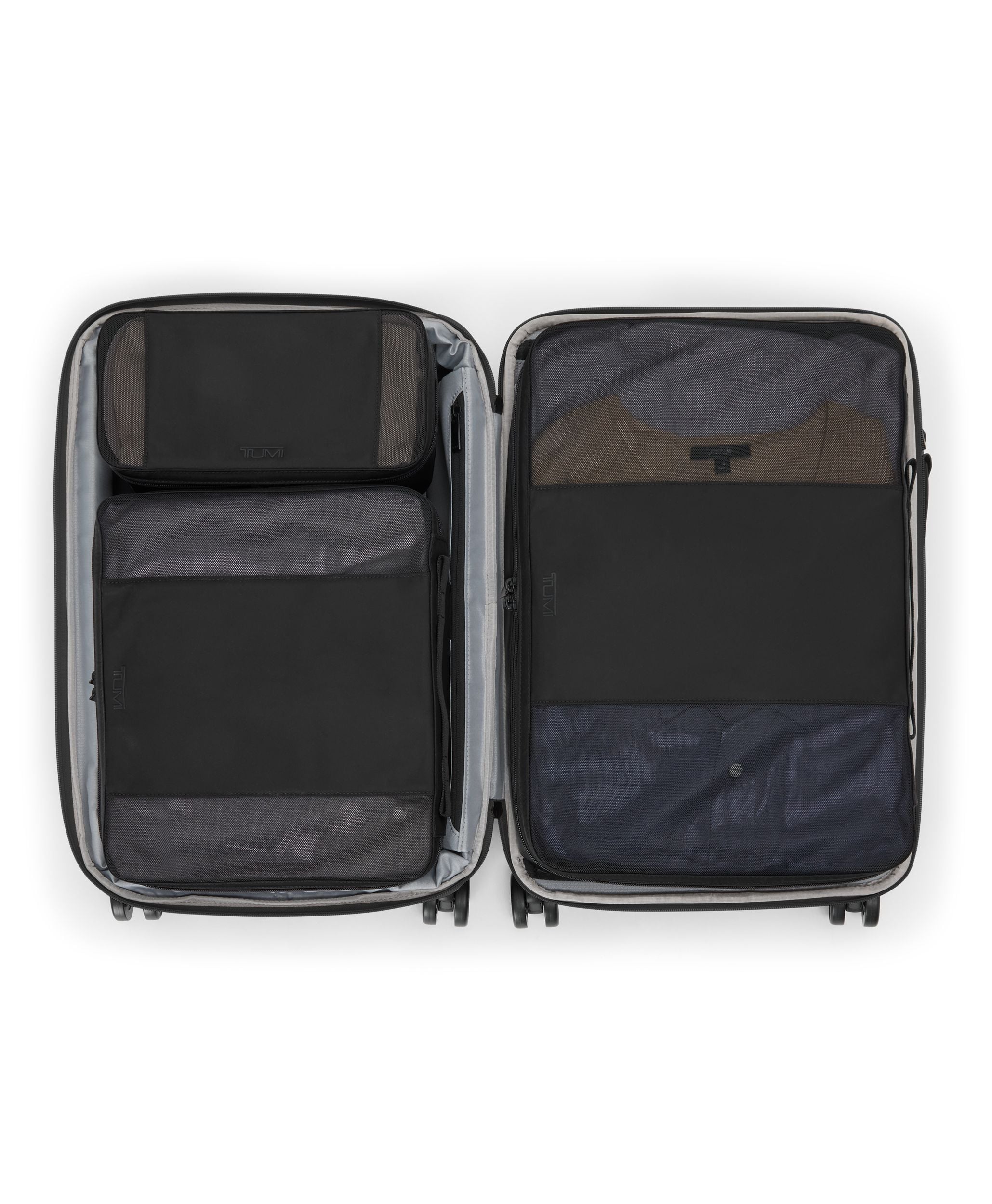 Dual Access Expandable Carry-On in Black | Tumi Alpha | TUMI Malaysia
