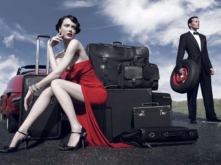 Tumi online parent company